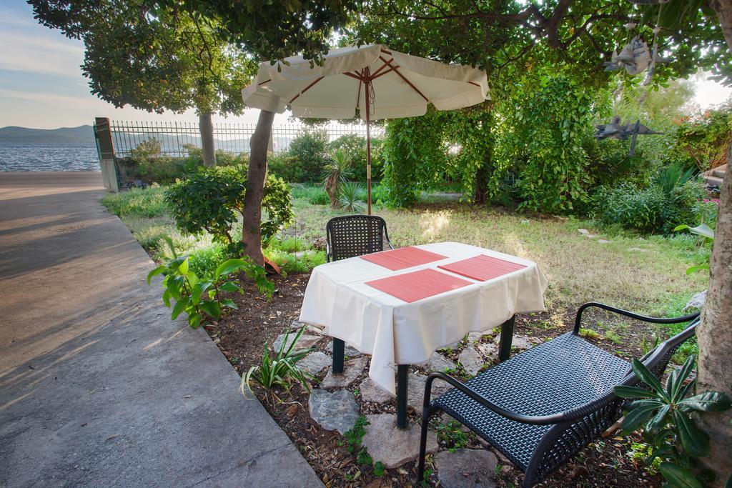 Apartment Ira Zadar Pokoj fotografie