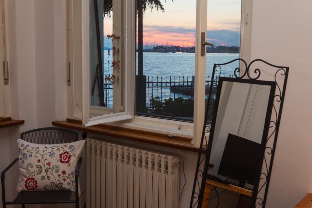 Apartment Ira Zadar Pokoj fotografie